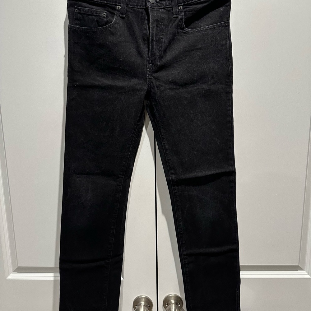 Arizona Jean Company Men's Dark Black Skinny Jeans
